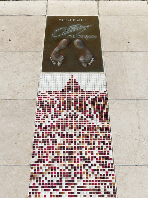 而佛羅倫薩 而佛羅倫薩